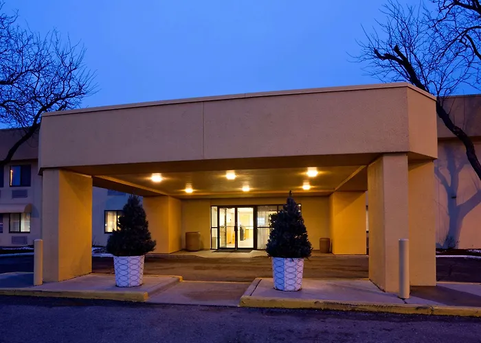 La Quinta By Wyndham Minneapolis Airport Hotel 3*