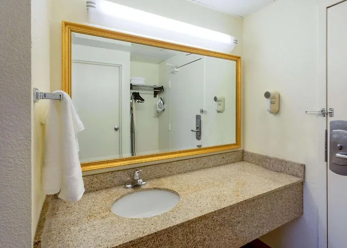 La Quinta By Wyndham Minneapolis Airport 3*