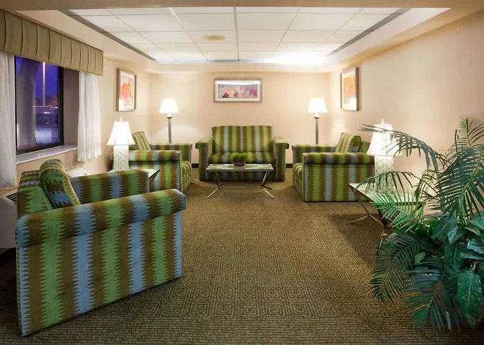 Hotel La Quinta By Wyndham Minneapolis Airport 3*